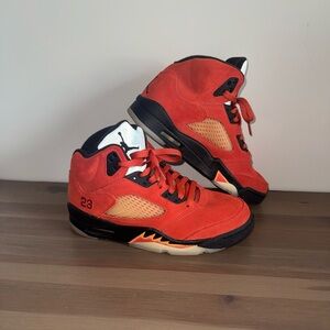 2023 Wmns Air Jordan 5 Retro 'Dunk on Mars